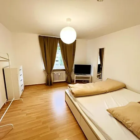 Zentral In *